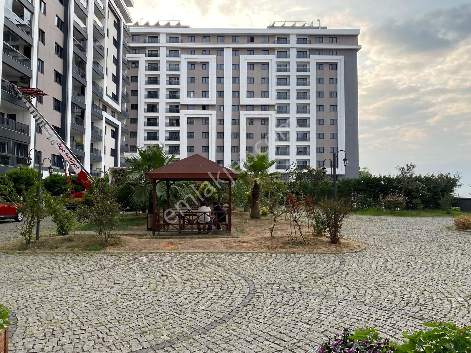Trabzon Yalıncakta Satılık Denize Sıfır Lüks Daire - Görsel 33