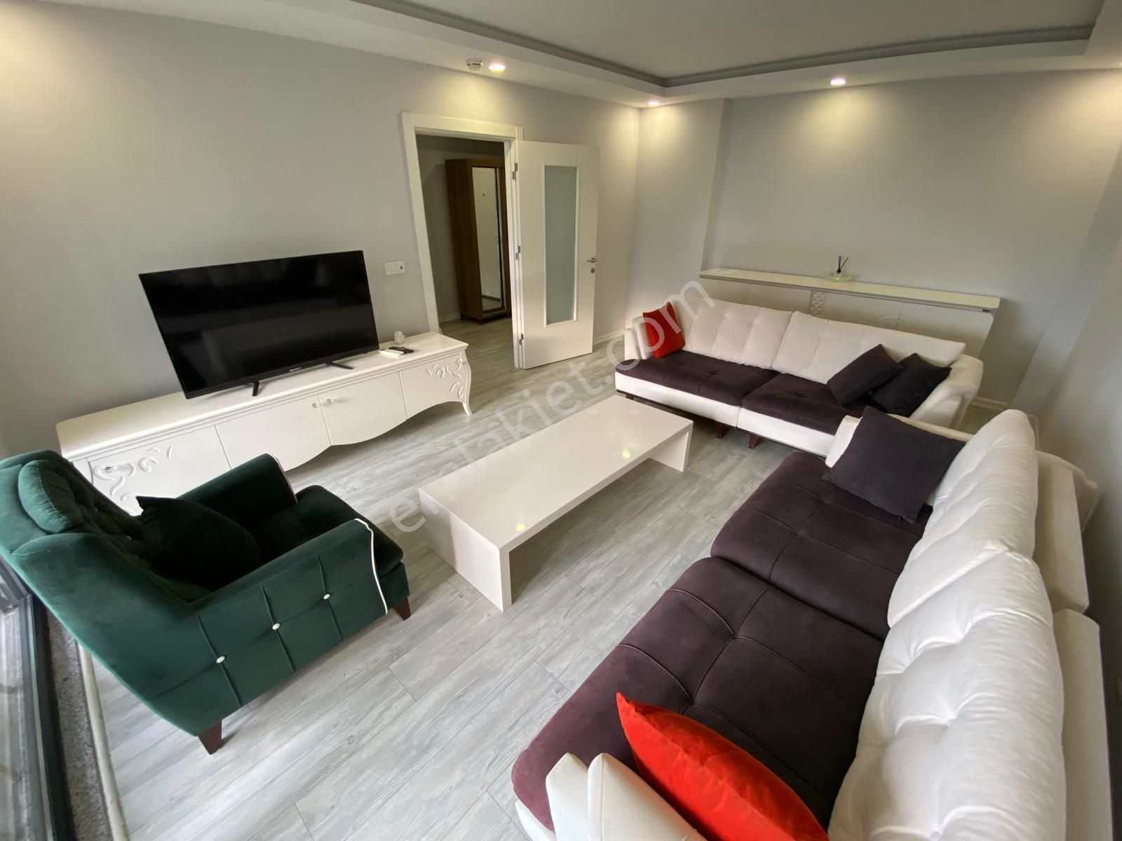 Trabzon Yalıncakta Satılık Denize Sıfır Lüks Daire - Görsel 19