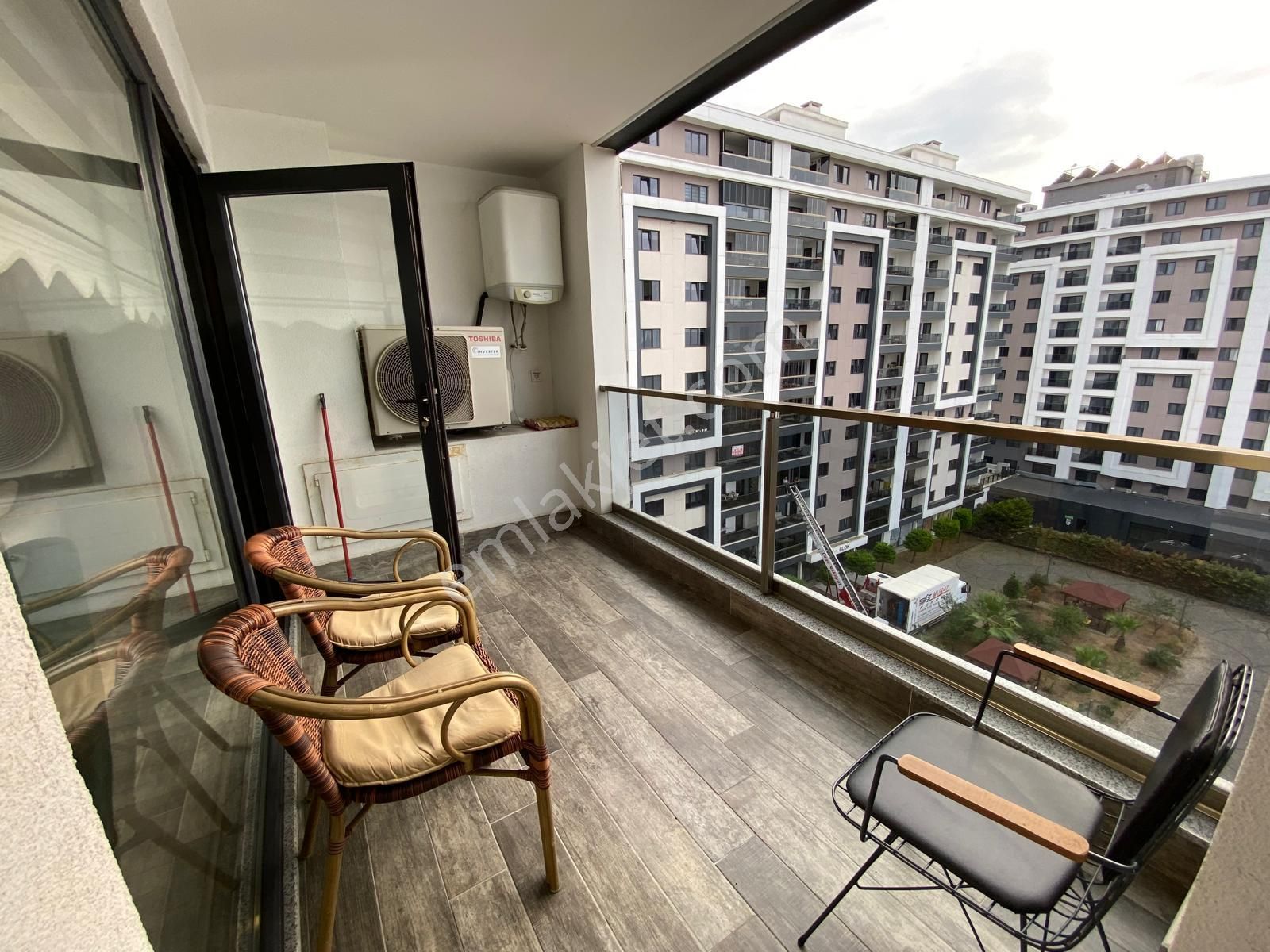Trabzon Yalıncakta Satılık Denize Sıfır Lüks Daire - Görsel 12