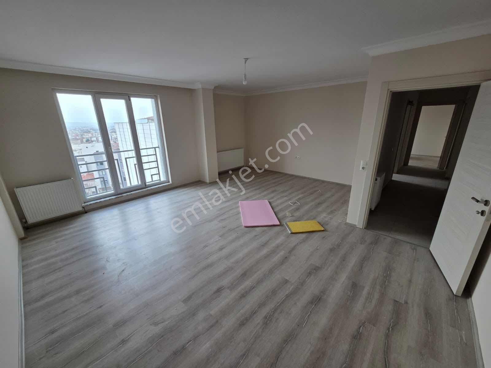 Mir'den Aygören Mh'de Kapalı Garajlı, Asansörlü Dublex 3+1 - Görsel 13