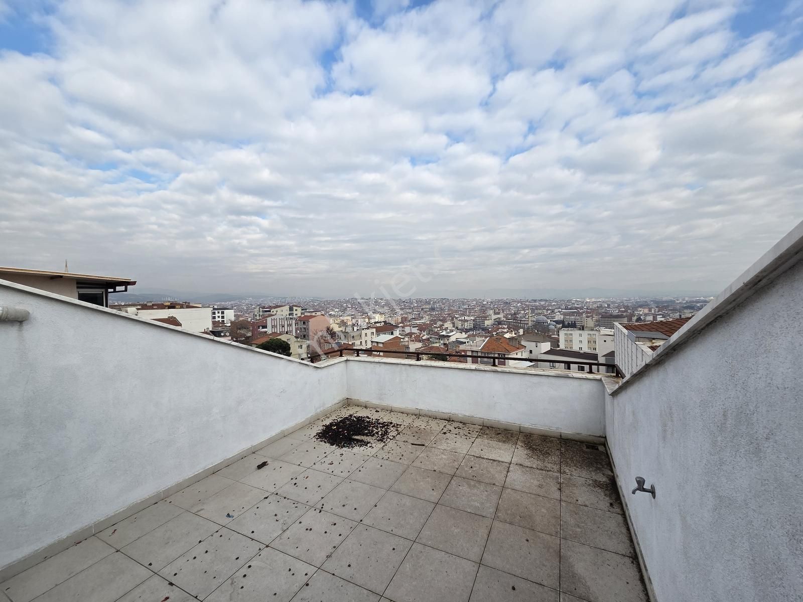 Mir'den Aygören Mh'de Kapalı Garajlı, Asansörlü Dublex 3+1