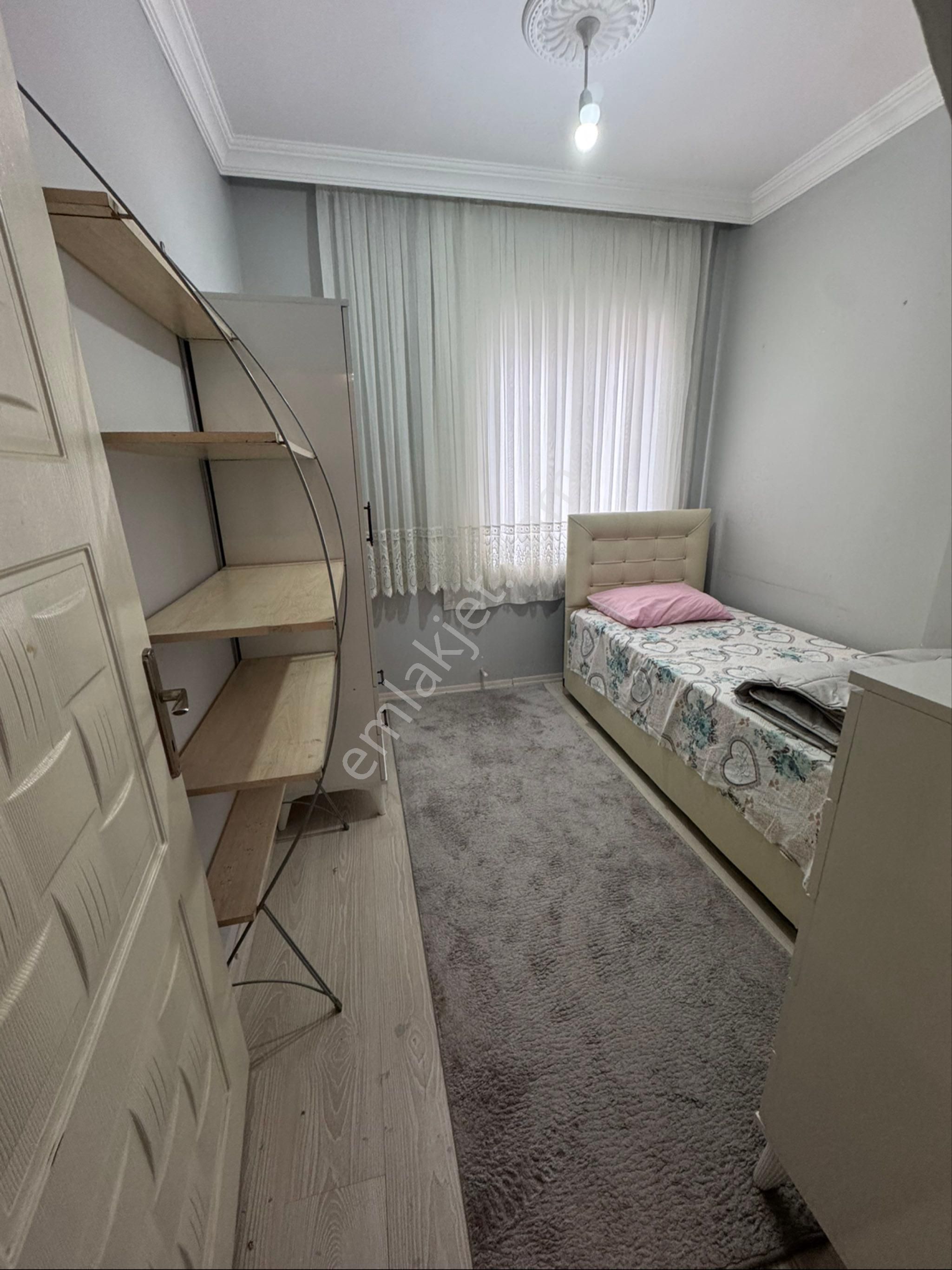 A K Mutludan Şafak Diş Hastanesi Karşısı Asansörlü Eşyalı 2+1 Ev - Görsel 21