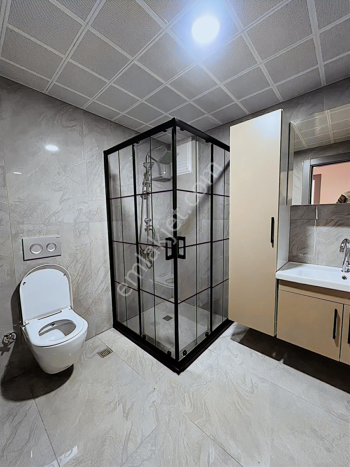 Engin Emlak'tan Site İçerisin'de 4+1 Güney Cephe Fırsat Dairesi - Görsel 3