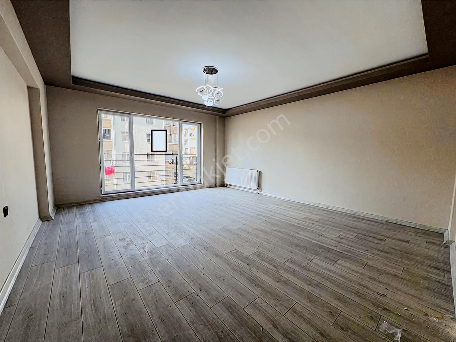 Engin Emlak'tan Site İçerisin'de 4+1 Güney Cephe Fırsat Dairesi - Görsel 9