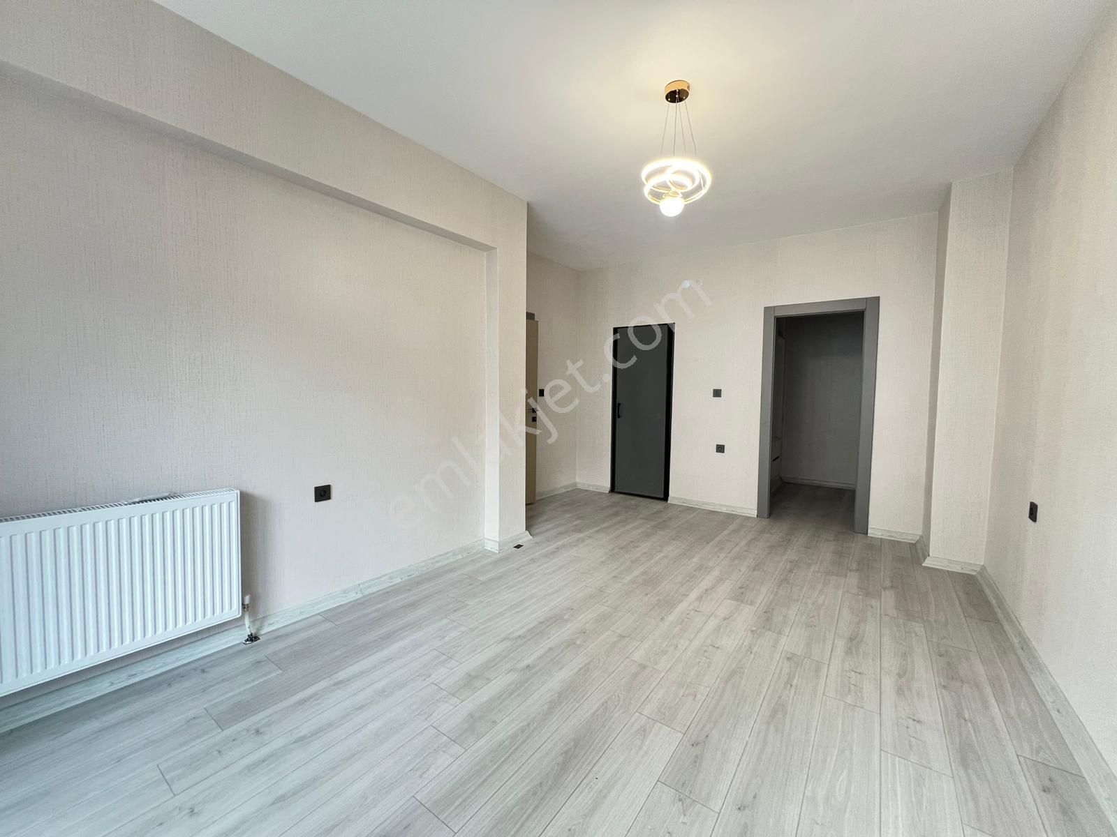 Engin Emlak'tan Site İçerisin'de 4+1 Güney Cephe Fırsat Dairesi - Görsel 25