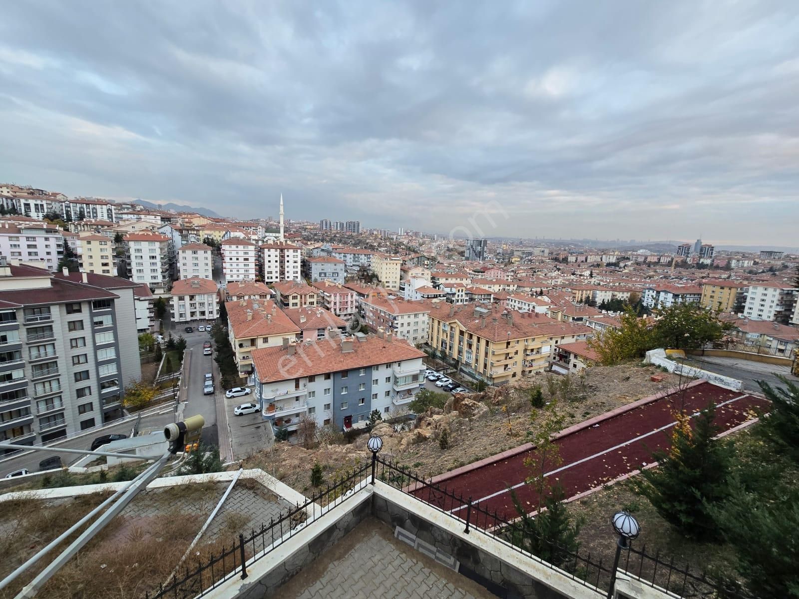 Bağlarbaşı'nda Manzaralı Full+full Yapılı 4+1 Site Dairesi! - Görsel 9