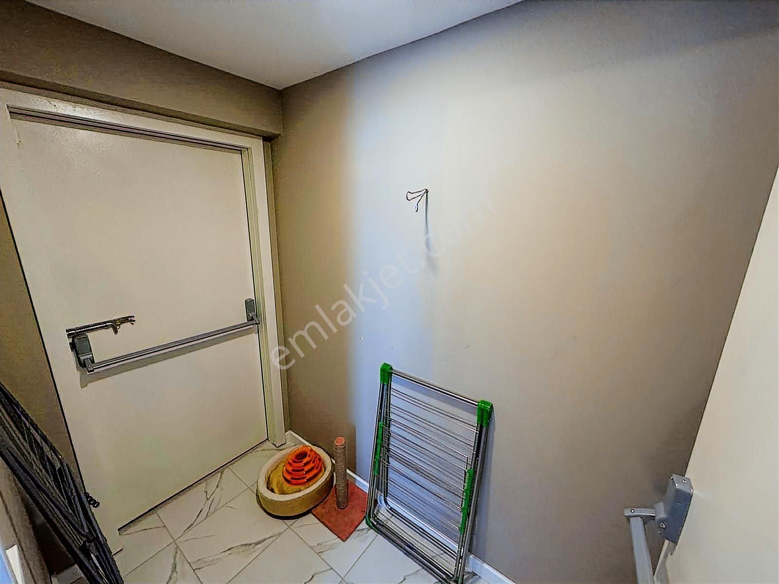 Erenköy Ethemefendi Caddesinde Satılık Net 170 M2 3+2 Dubleks - Görsel 10