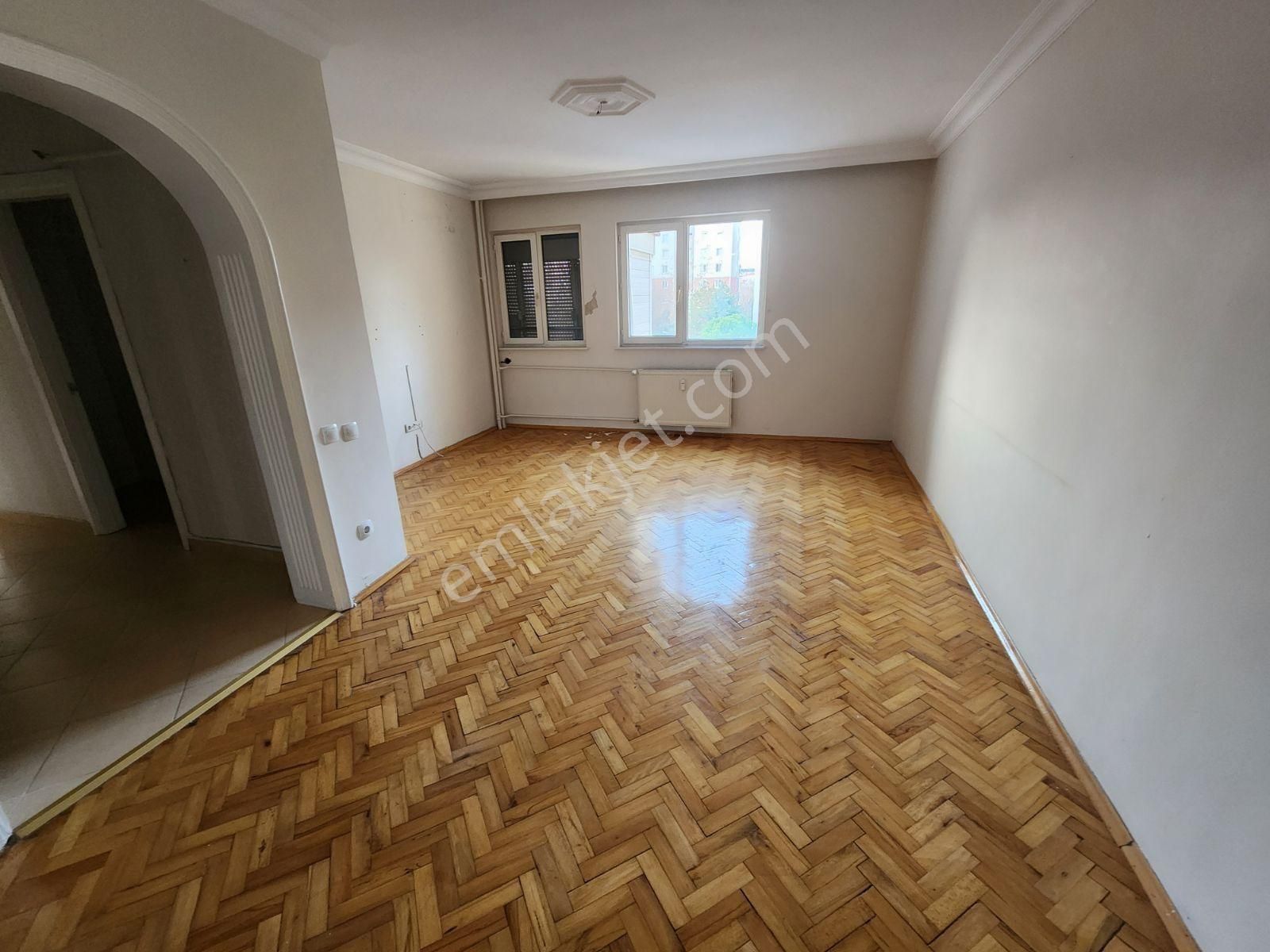 Bahçelievler Merkez Mah. Koza İlkokulu Yanında 3+1 115m2 4.kat - Görsel 10