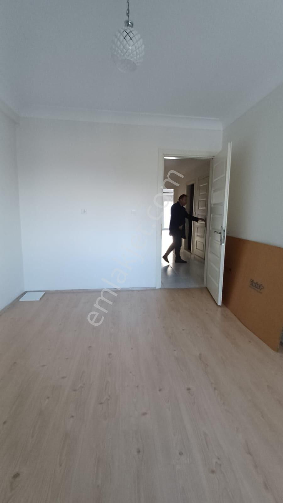 Gülyaka’da 3+1 Kiralık Daire - Görsel 11