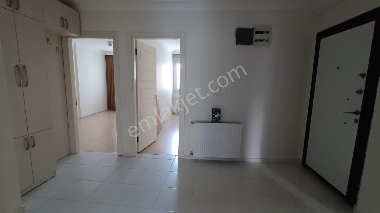 Gülyaka’da 3+1 Kiralık Daire - Görsel 24