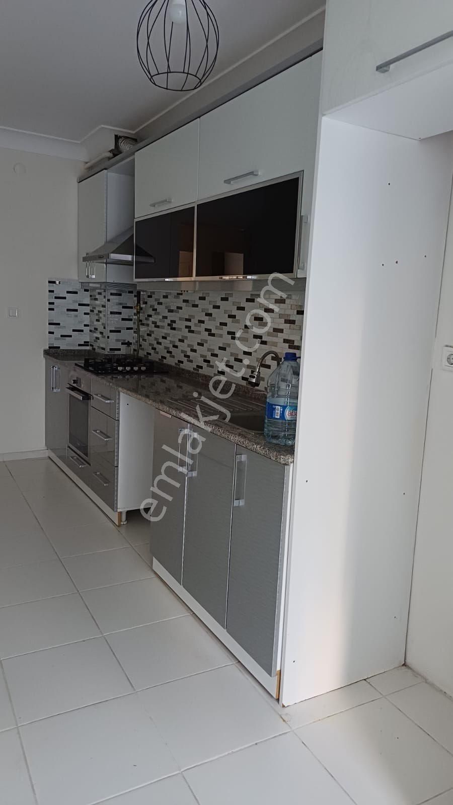 Gülyaka’da 3+1 Kiralık Daire - Görsel 9