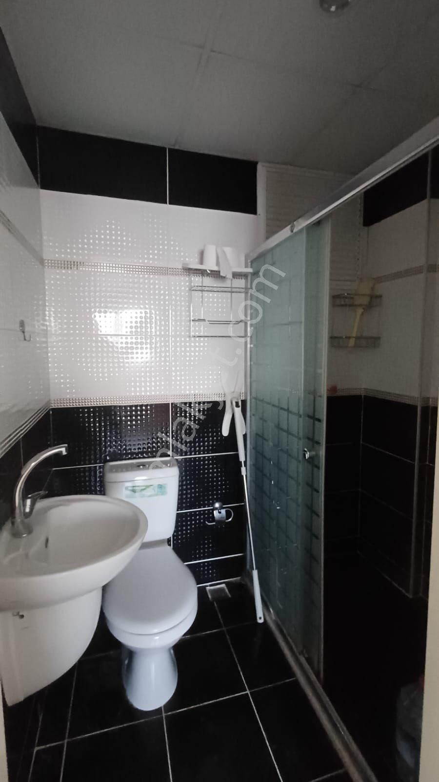 Gülyaka’da 3+1 Kiralık Daire - Görsel 8
