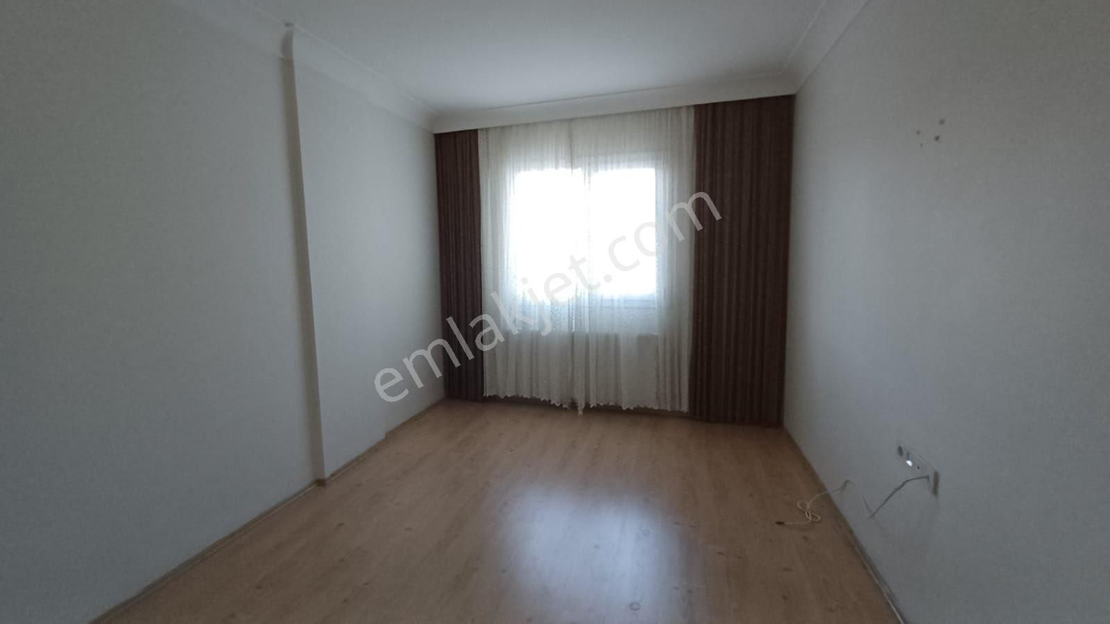Gülyaka’da 3+1 Kiralık Daire - Görsel 12