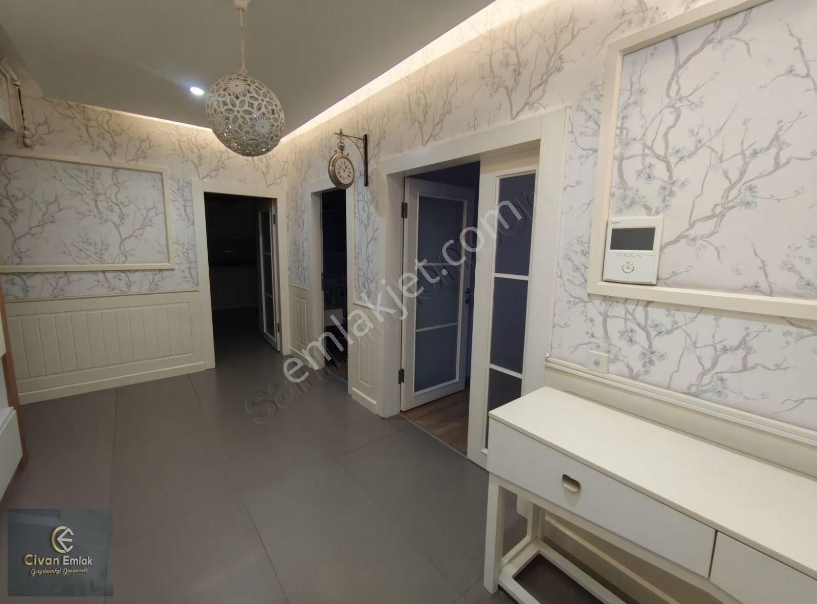 Civandan Durusehir Livaparkda 4+1 Fırsat Daire - Görsel 31