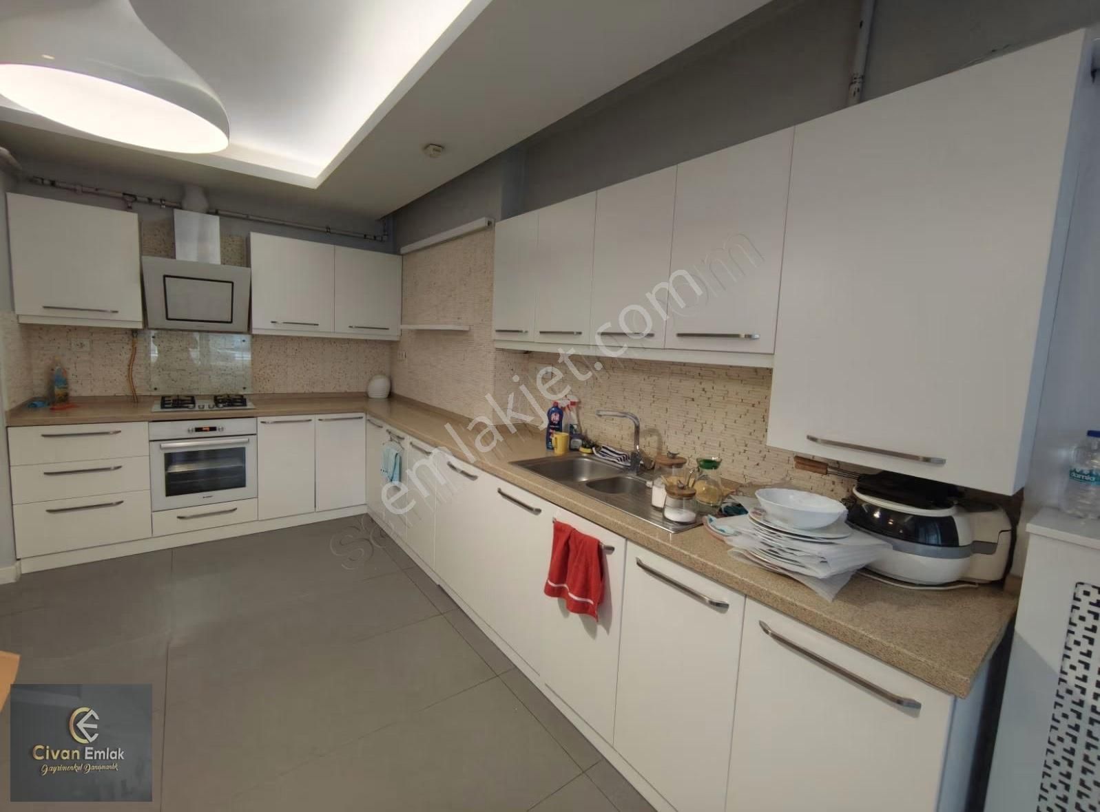 Civandan Durusehir Livaparkda 4+1 Fırsat Daire - Görsel 3