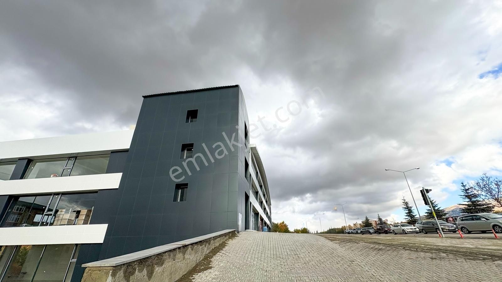 Erzurum Palandöken Avm Kiralık Çatı Katı Tamamı | 1611 M² - Görsel 10