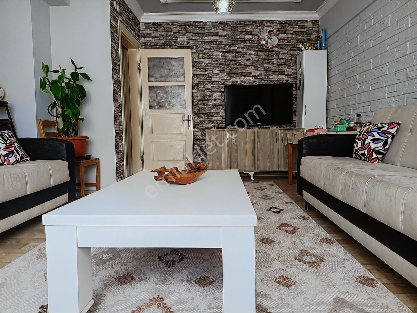 Buket Emlaktan Satılık 2+1 Daire Doğalgazlı Ebeveyn Banyolu - Görsel 3