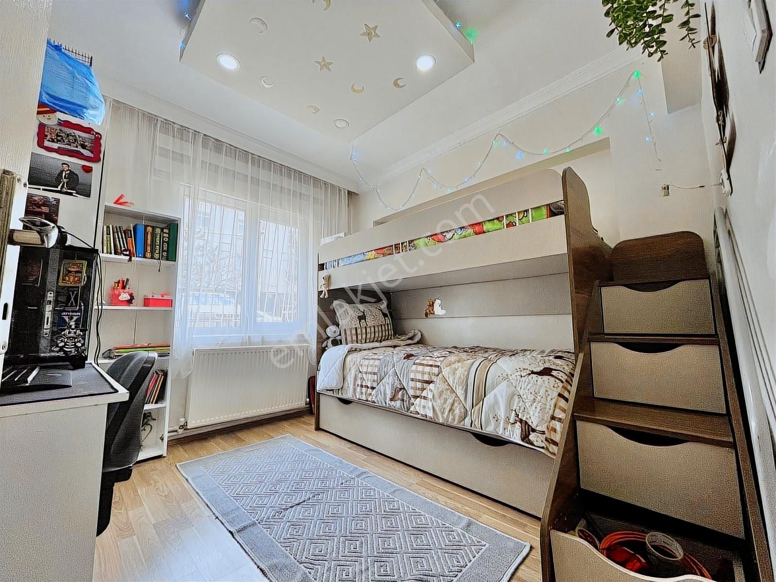 Beyoğlu'ndan Merkez De Cumartesi Pazarı Yanı Full Yapılı Satılık - Görsel 9