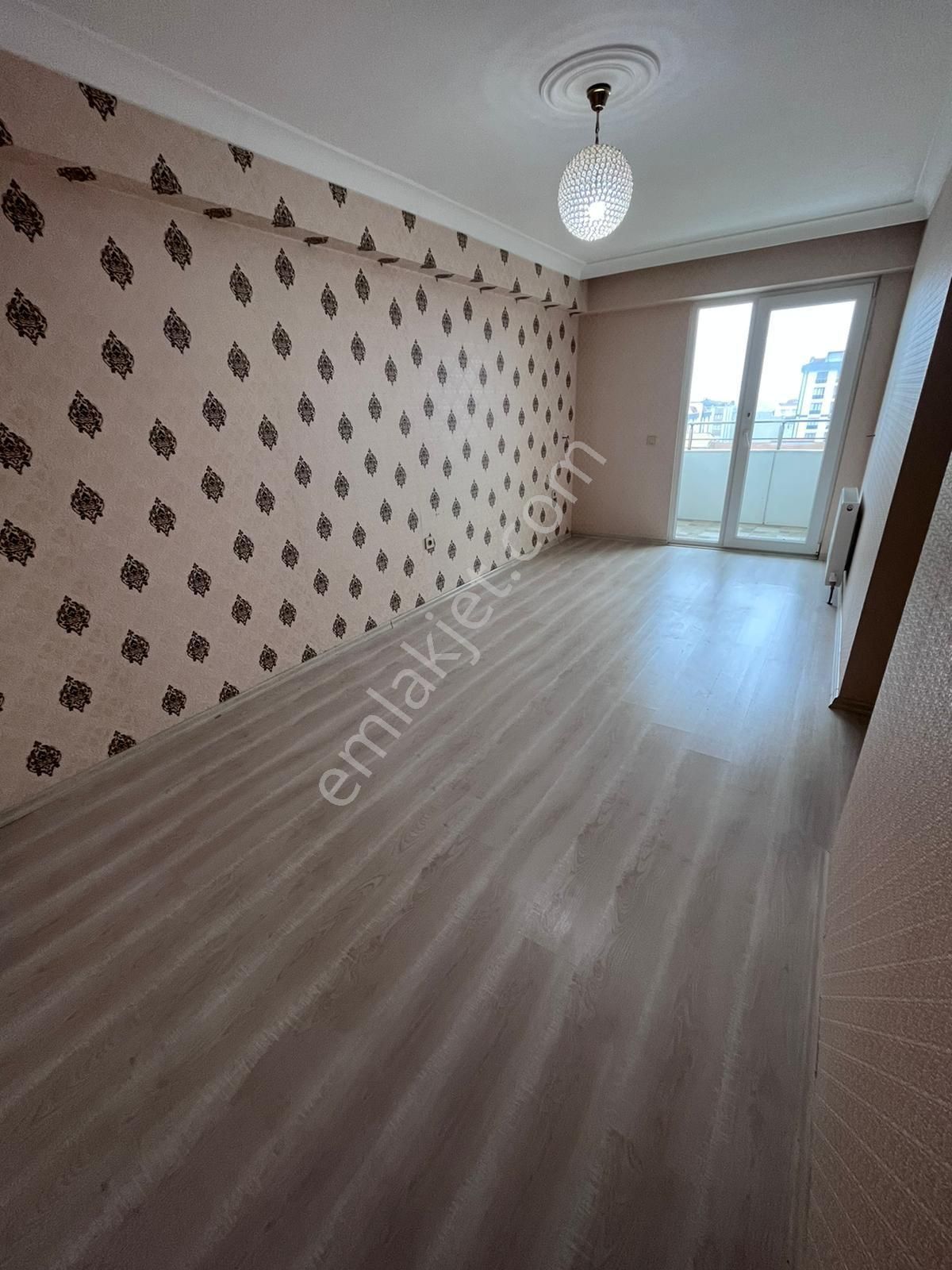 Saltan Yapı Dan Güllübağlarda Acil Satılık 6+1 Dubleks Daire - Görsel 4