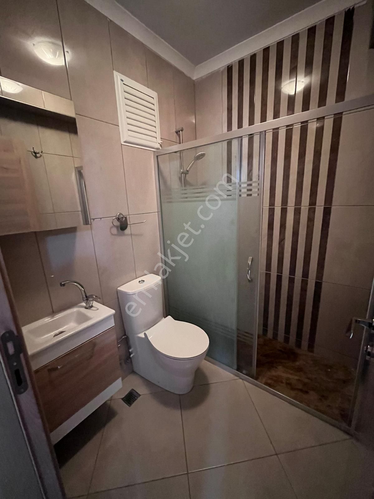 Saltan Yapı Dan Güllübağlarda Acil Satılık 6+1 Dubleks Daire - Görsel 21