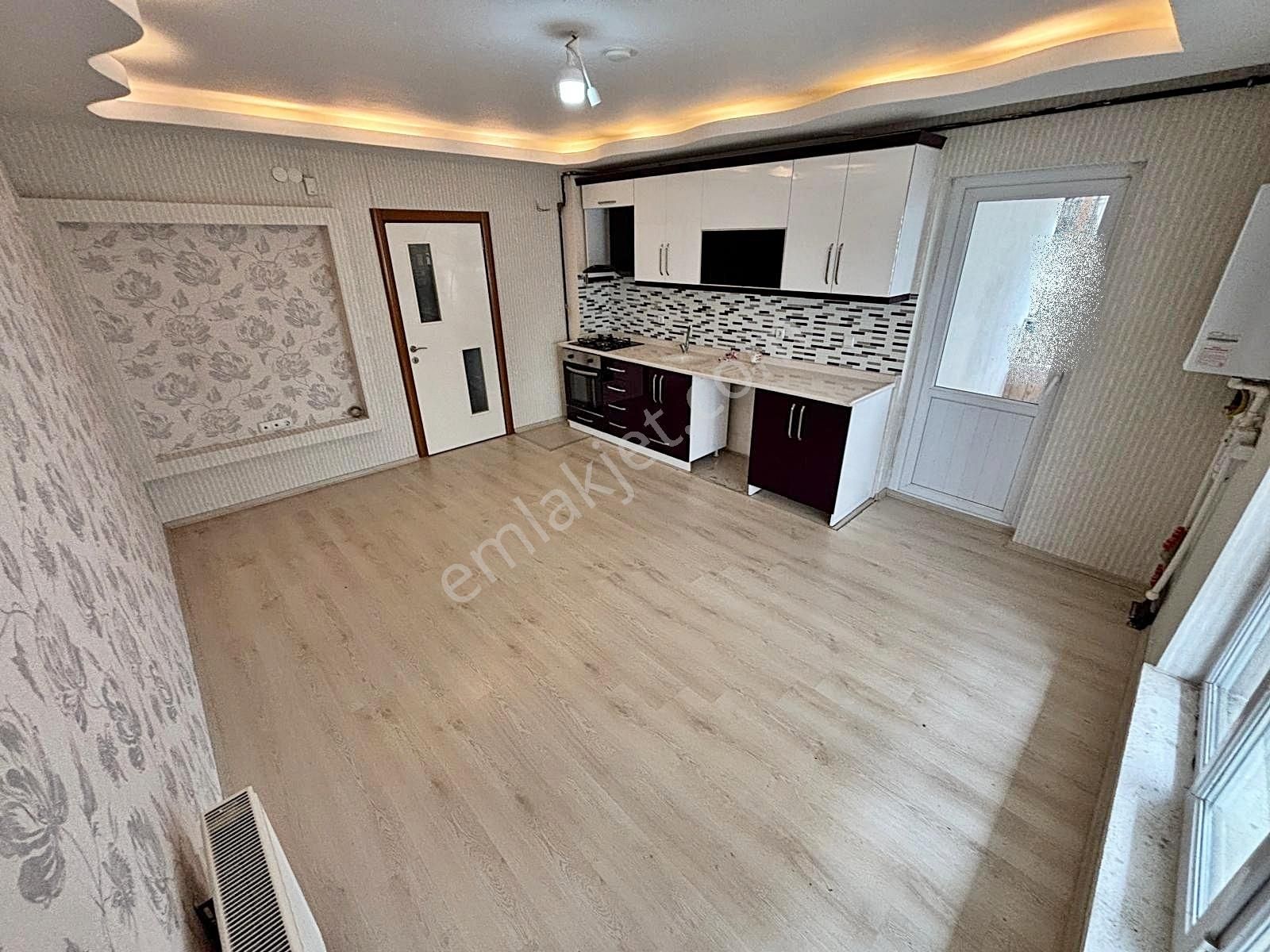 Yuvam'dan Çarşı İçi Merkezi Konum'da Şok Fiyata 2+1 Daire!!! - Görsel 3