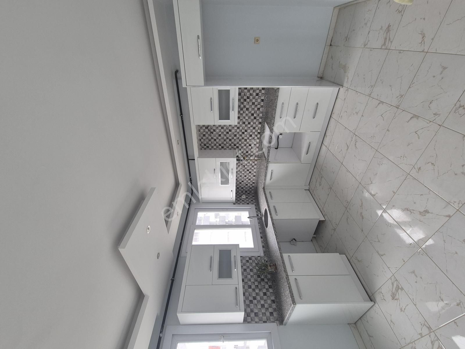 Gültepe'de 3+1 Açık Mutfak Doğalgazlı Site İçi Kiralık Daire - Görsel 25