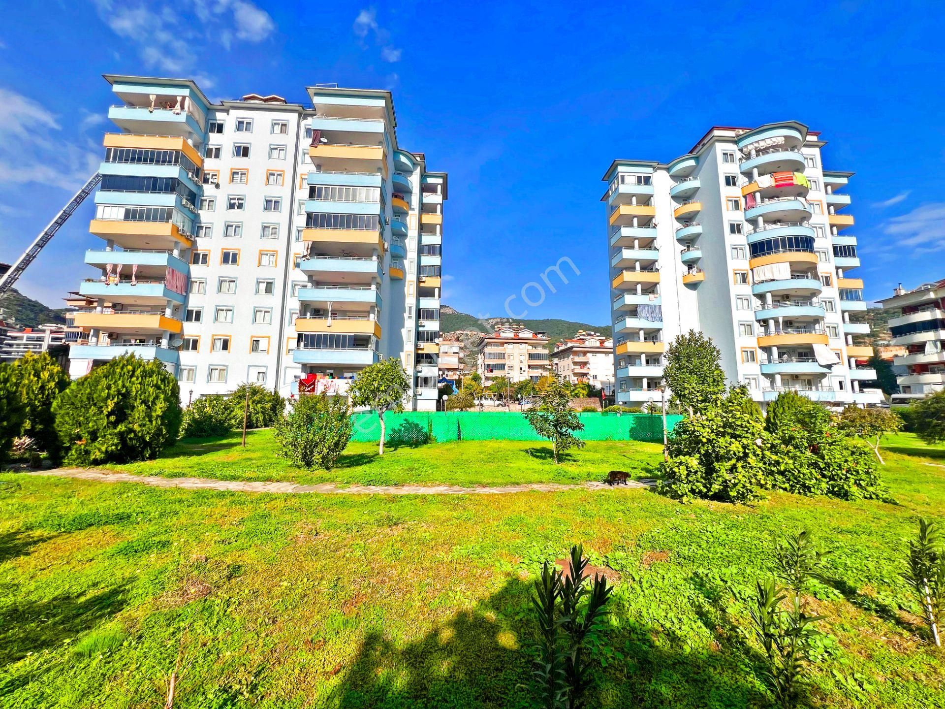 Alanya Cikcillide Satılık 2+1 Site İçi Havuzlu Eşyalı Lüks Daire