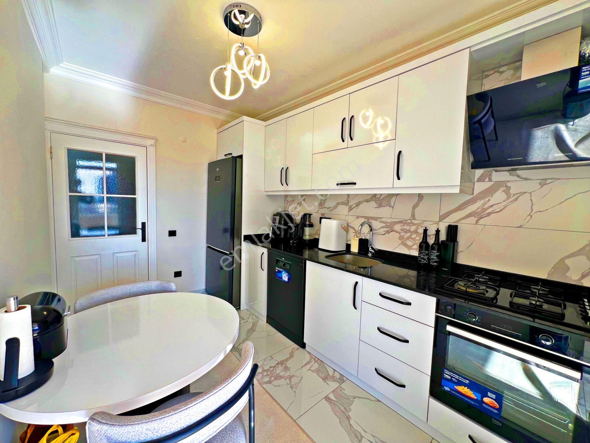 Alanya Cikcillide Satılık 2+1 Site İçi Havuzlu Eşyalı Lüks Daire - Görsel 4