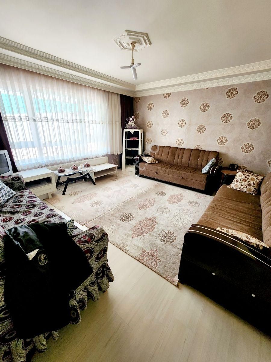 Ucakli Park Yakını Giriş Daire Asansörlü 3+1