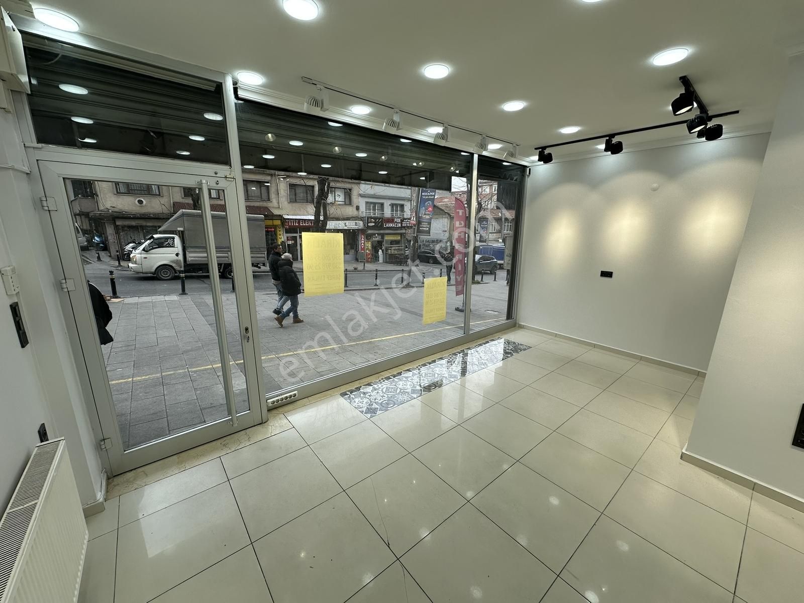 Şeref Emlak Kiralık Dükkan 60,000 Tl - Görsel 6