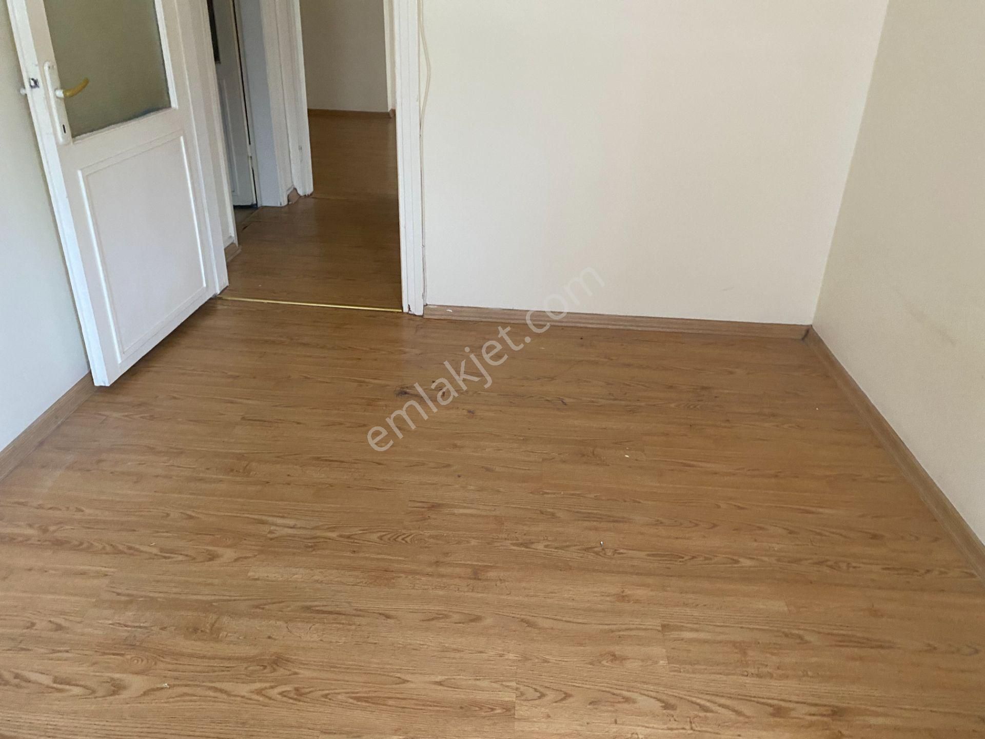 Destan-010 Kocamustafapaşa İstanbul-hastane-yan-sk-son-4.kat-kombili-80m2-boş -daire Açıklama Oku - Görsel 25