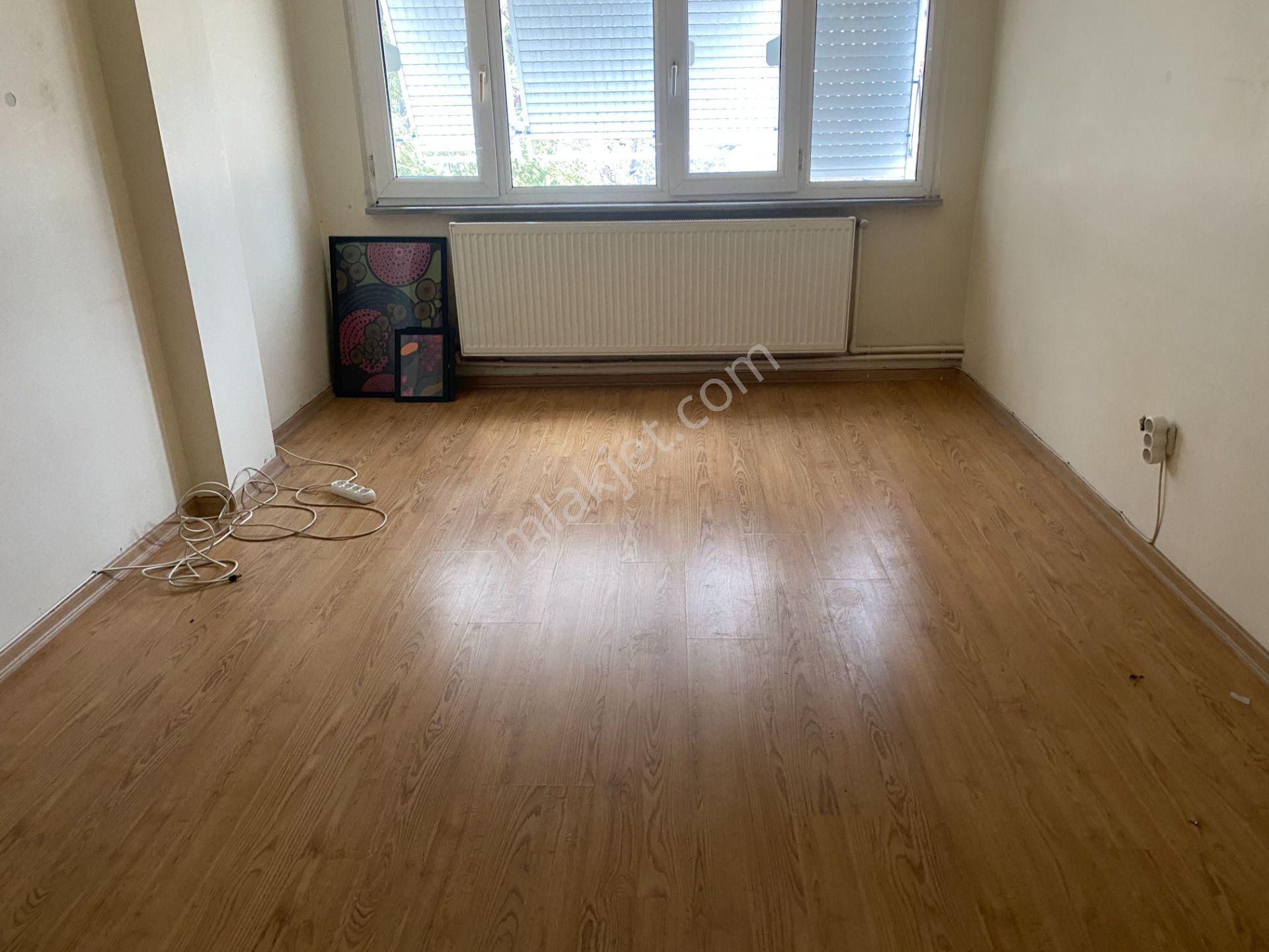Destan-010 Kocamustafapaşa İstanbul-hastane-yan-sk-son-4.kat-kombili-80m2-boş -daire Açıklama Oku - Görsel 17