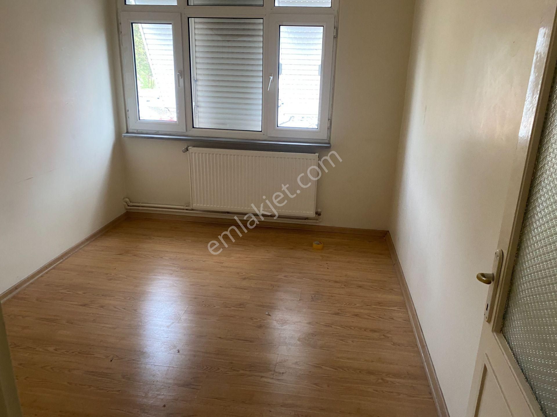 Destan-010 Kocamustafapaşa İstanbul-hastane-yan-sk-son-4.kat-kombili-80m2-boş -daire Açıklama Oku - Görsel 7