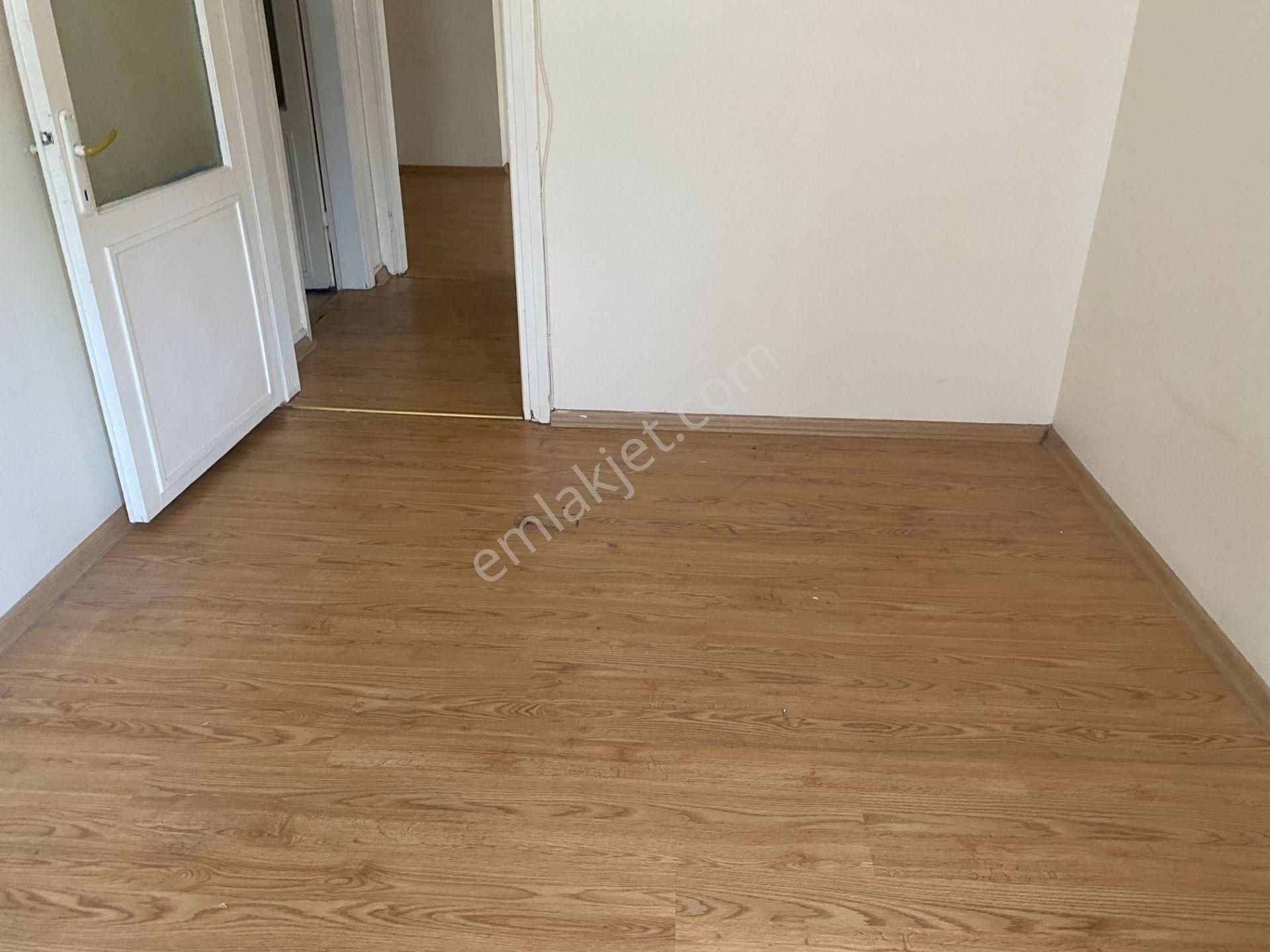 Destan-010 Kocamustafapaşa İstanbul-hastane-yan-sk-son-4.kat-kombili-80m2-boş -daire Açıklama Oku - Görsel 8