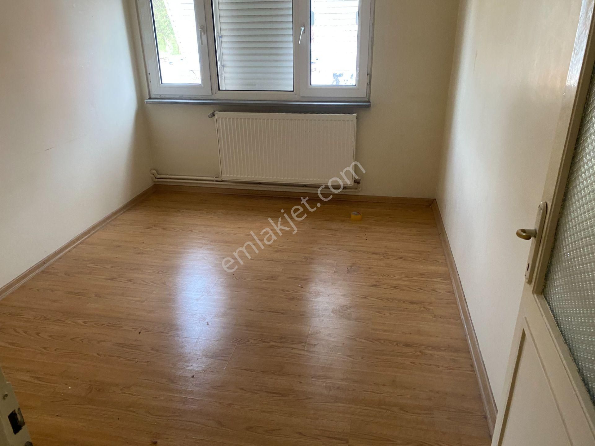 Destan-010 Kocamustafapaşa İstanbul-hastane-yan-sk-son-4.kat-kombili-80m2-boş -daire Açıklama Oku - Görsel 24