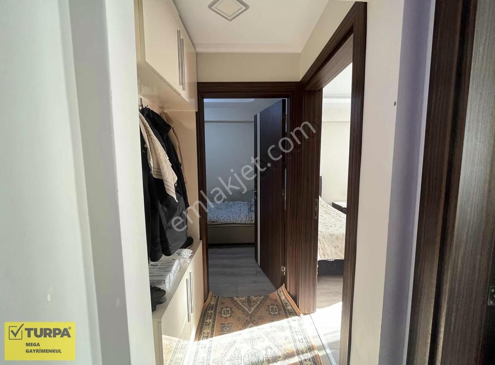 Küçük Çiğli Merkezi Lokasyon Satılık Geniş 2+1 Daire - Görsel 17