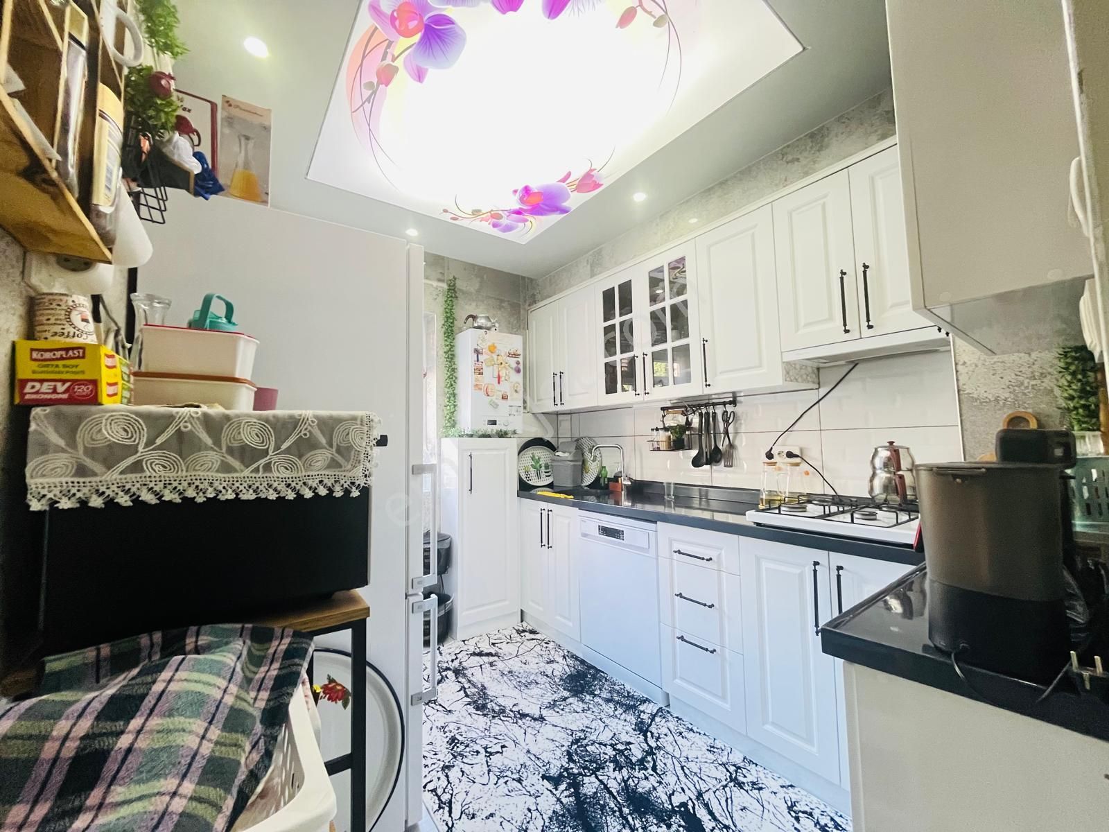 Sincan Mareşal'de Full Yapılı Ultralüx Giriş Katta 3+1 Ebeveyn Banyolu Daire - Görsel 2