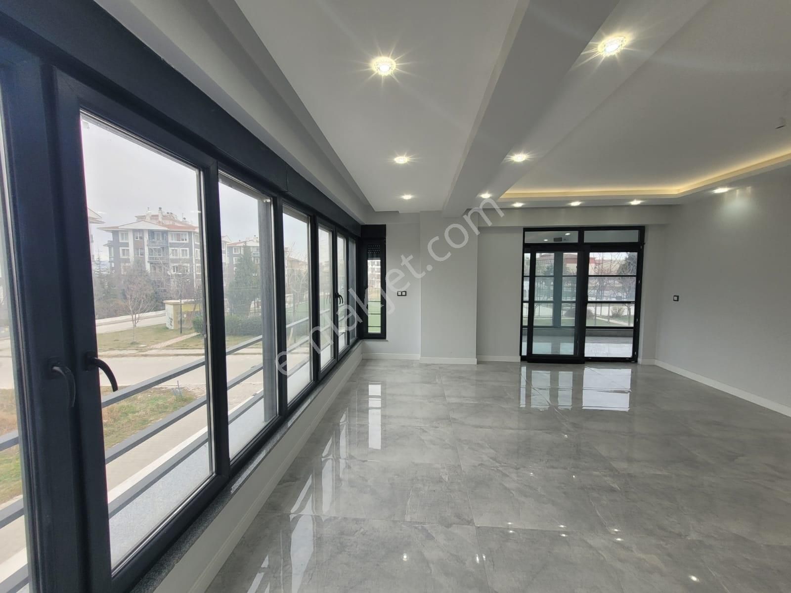 Şahintepesi'nden Batıkentte Lüks Ve Prestijli 4+1sıfır Daireler - Görsel 2