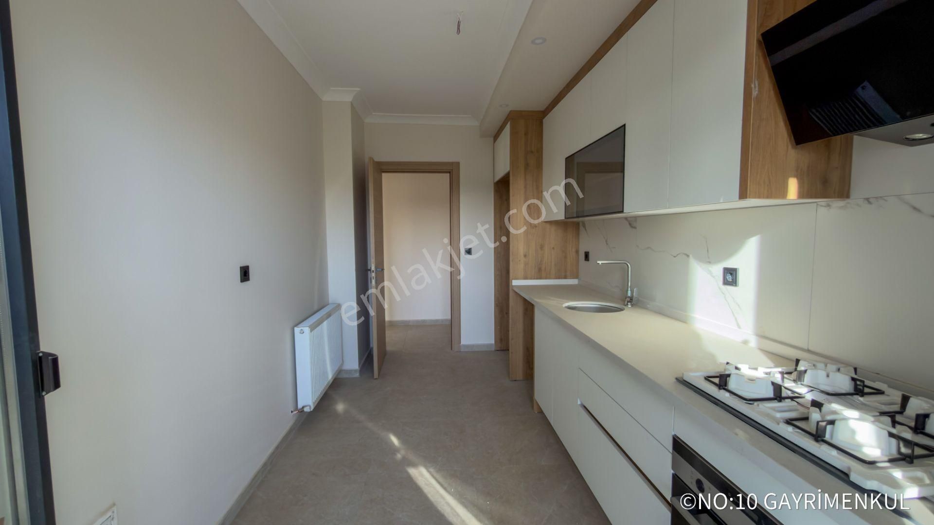 No:10 Gayrimenkul’den | Merkezi Konumda,siteler Bölgesinde | Ön Cephe–köşe | 2+1 |105 M²|çift Balkon - Görsel 16