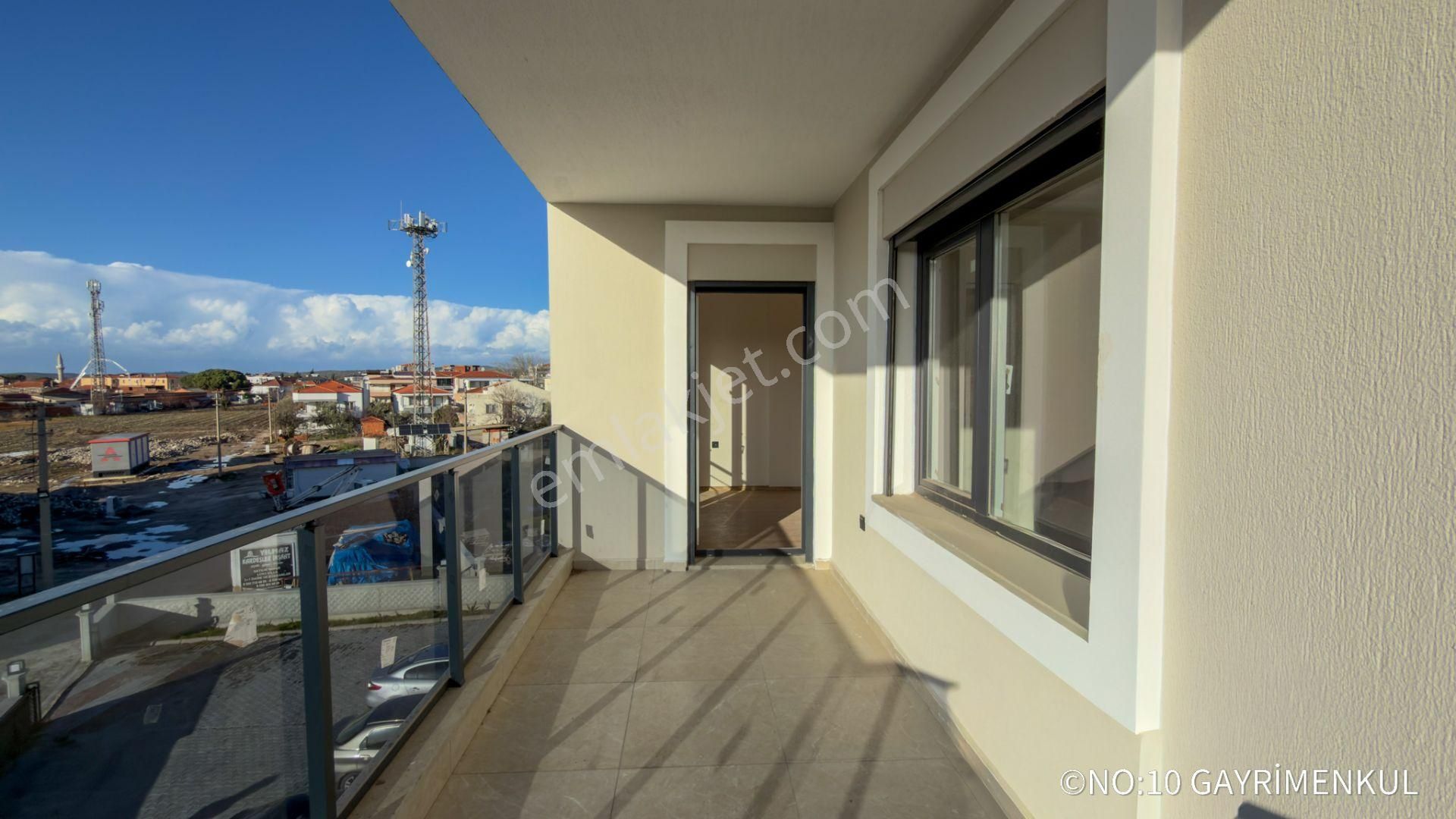 No:10 Gayrimenkul’den | Merkezi Konumda,siteler Bölgesinde | Ön Cephe–köşe | 2+1 |105 M²|çift Balkon - Görsel 3