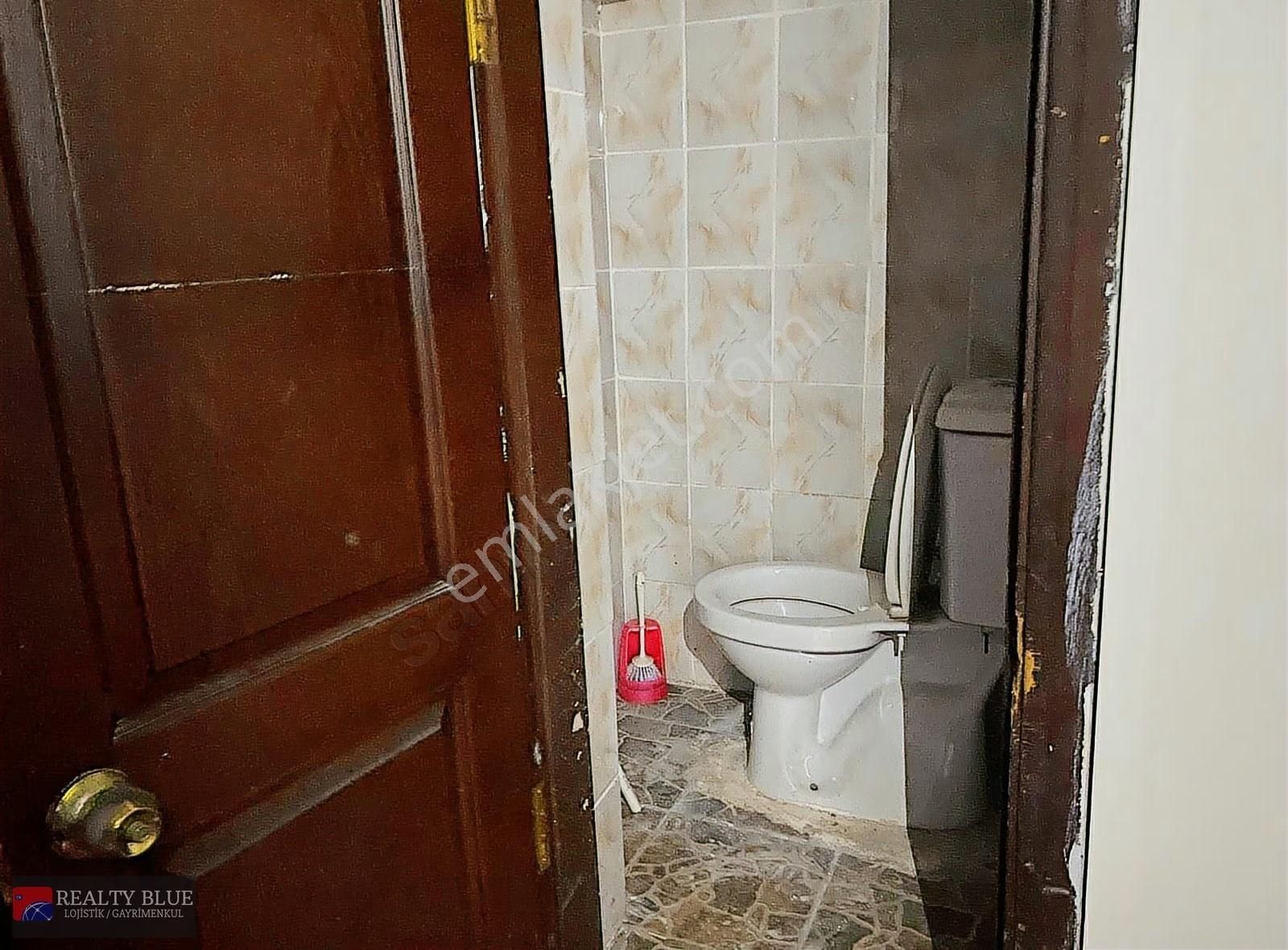 Ümraniye Tepeüstünde Cadde Üzeri Depolu 130 M2 Kiralık Dükkan.. - Görsel 6