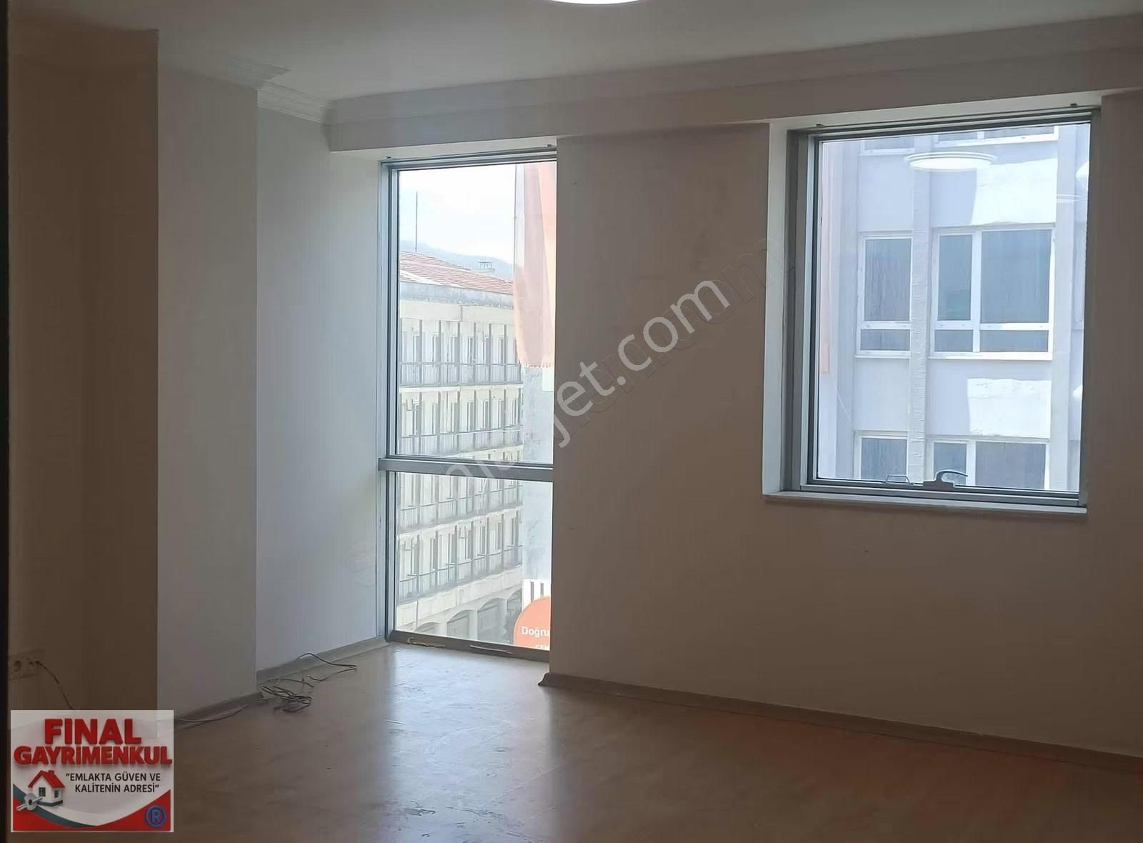 Çarşı Merkez 2+1 Kiralık Ofis - Görsel 13