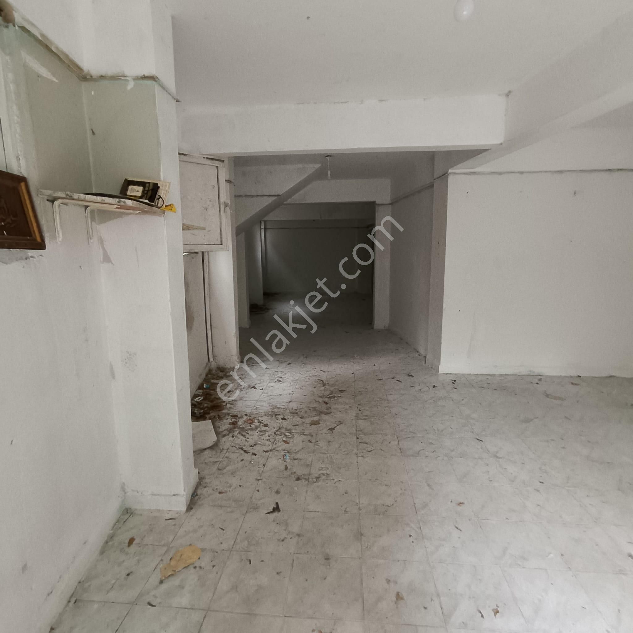 Bayrampaşa Kartaltepe 100 M2 Wc Mevcut Elektironik Kepenk Açılır Kanat Kapı - Görsel 10