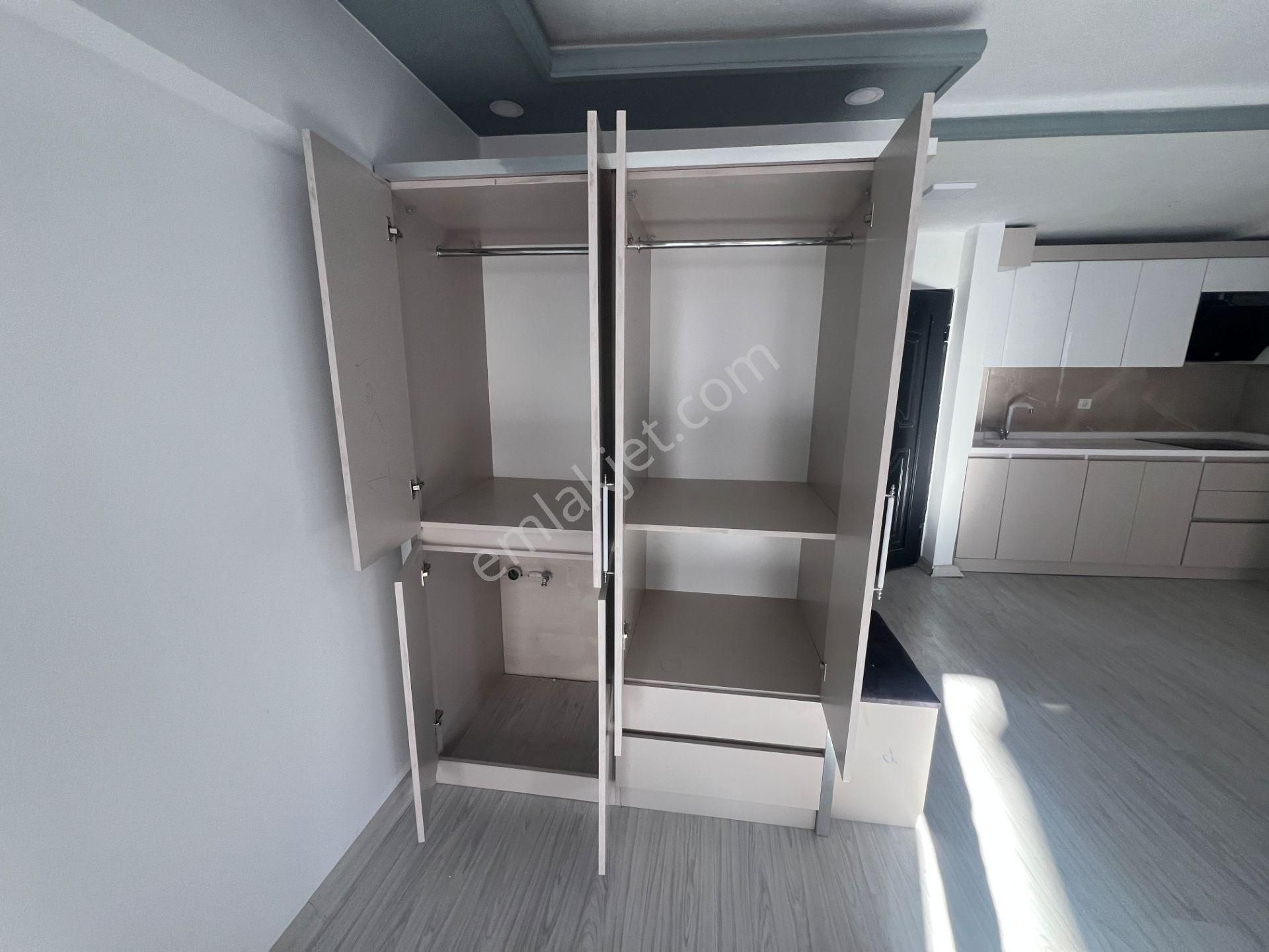 Etimesgut İstasyon Mah Cadde Üzeri Tren Garı Yanı Yapılı 1.kat - Görsel 8