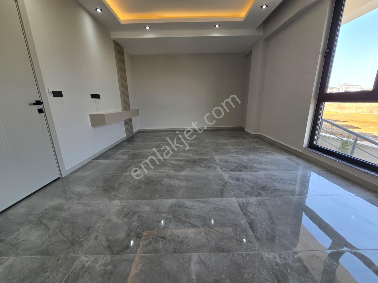 Özmecaz'dan Yenişafak'da Sıfır 2+1 120m2 Asansörlü Ultra Lüks Daire - Görsel 4