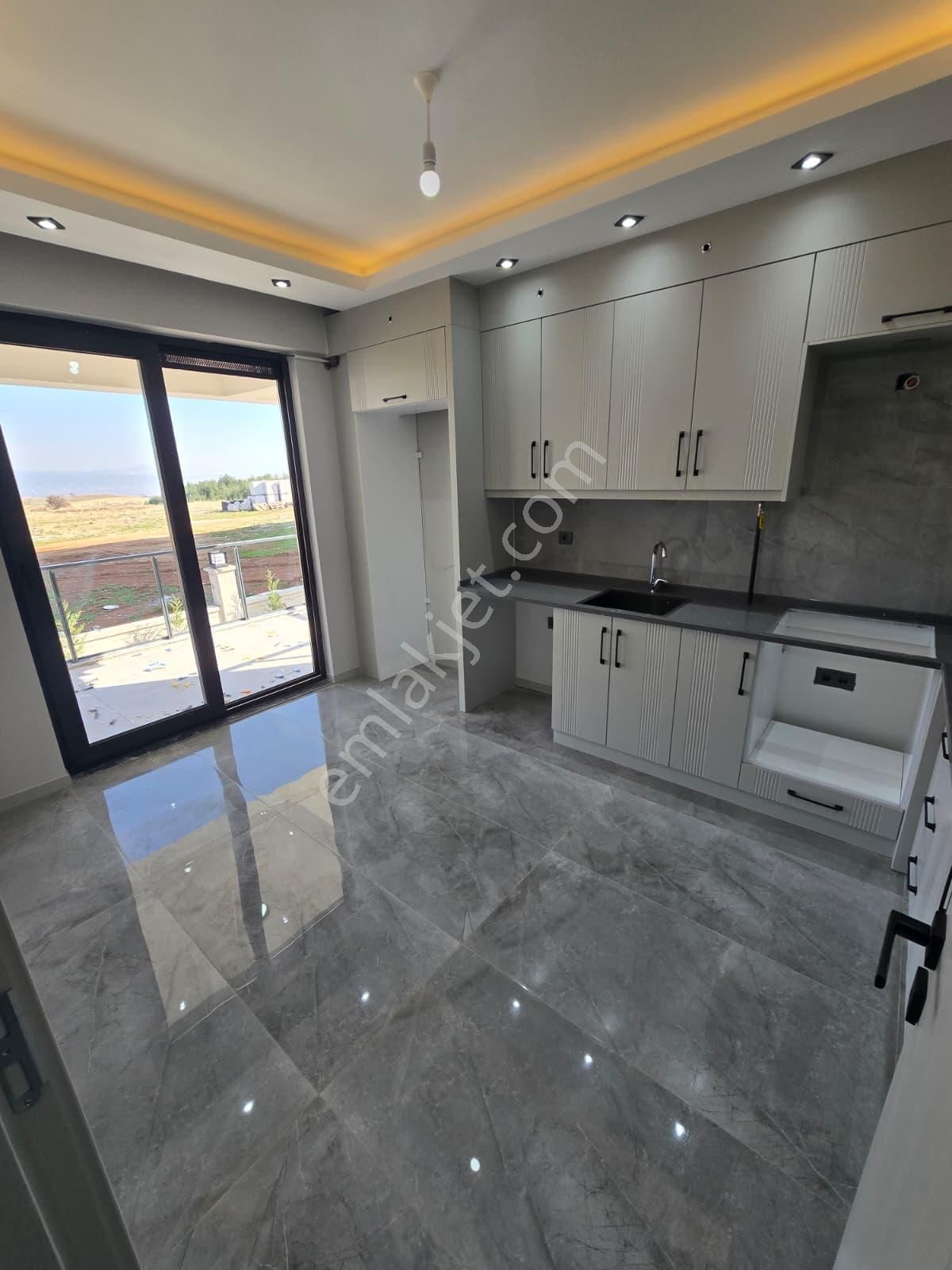 Özmecaz'dan Yenişafak'da Sıfır 2+1 120m2 Asansörlü Ultra Lüks Daire - Görsel 2