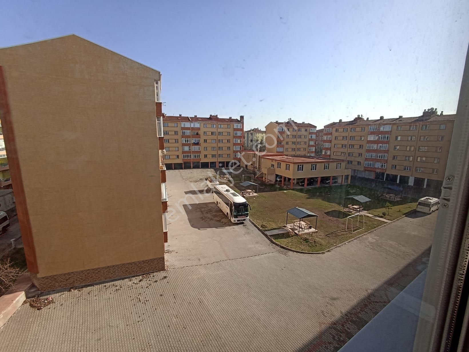 Century 21 Vizyon'dan Çankaya Mah. Yerden Isıtmalı Kiralık 3+1 Daire - Görsel 13