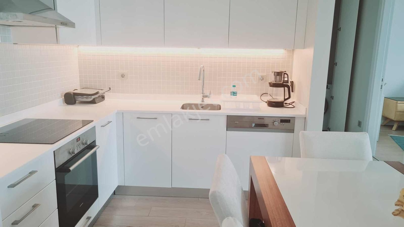 Kartal Manzara Adalalar Residence 1+1 Eşyalı Daire - Görsel 16