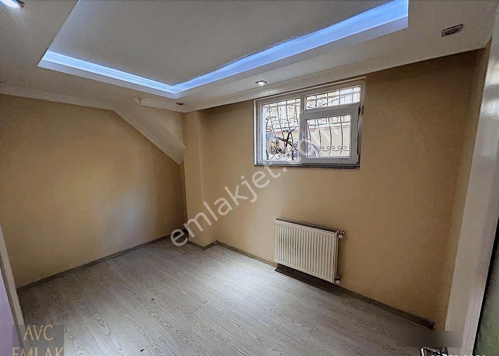 Cennet Mahallesi'nde | Bakımlı Binada | 2+1 Bahçe Kat Daire - Görsel 3