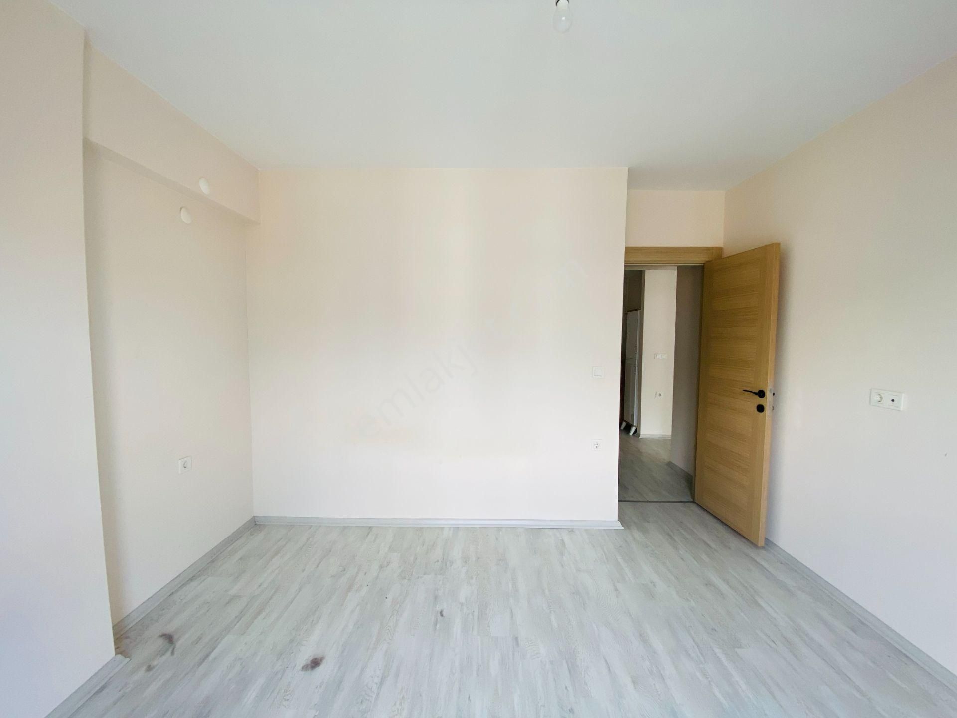 Güven'den Yıldızkentte Caddeye,servslere Yakın Kiralık 1+1 Daire - Görsel 11